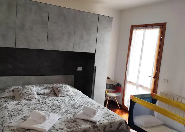 Le Dimore Di Genny 3 公寓 卡斯蒂廖内德莱斯蒂维耶雷